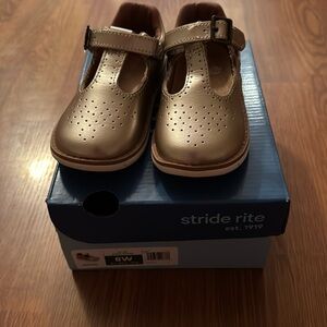 Stride Rite sunset Metallic 8W New still in box.